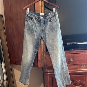 Frame Light Blue Denim Jeans with Frayed Hem